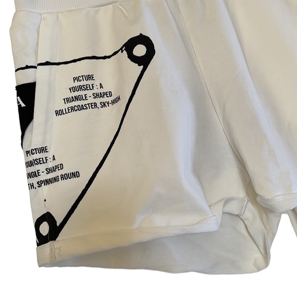 🧚♀️Prada logo-plaque high-waisted shorts 🧚♀️ - Picture 2 of 8